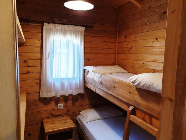 Imagen de la habitación del Camping Aigüestortes Resort. Foto 5