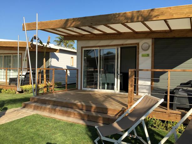 Imagen de la habitación del Camping Alannia Els Prats Resort. Foto 4