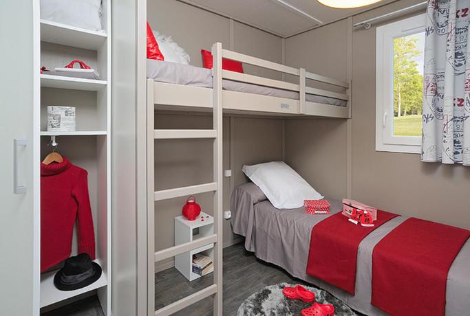 Imagen de la habitación del Camping Alannia Els Prats Resort. Foto 6