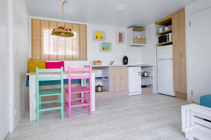 Imagen de la habitación del Camping Alannia Els Prats Resort. Foto 10