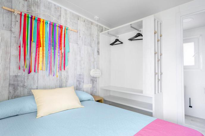 Imagen de la habitación del Camping Alannia Els Prats Resort. Foto 16