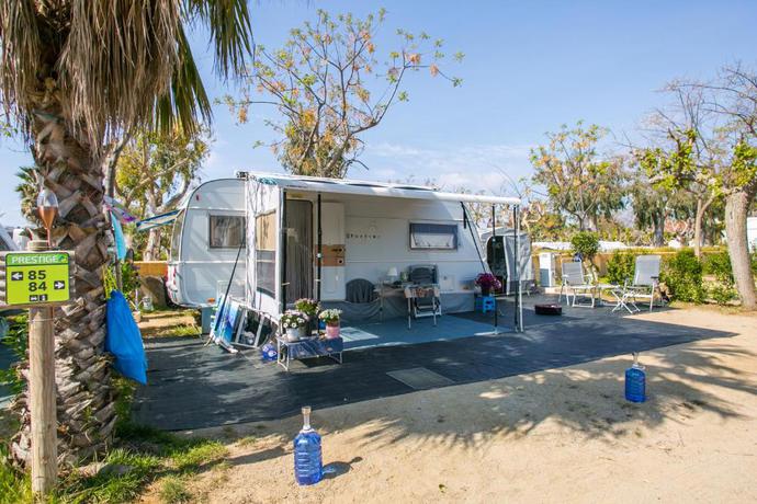 Imagen de los exteriores del Camping Alannia Els Prats Resort. Foto 22
