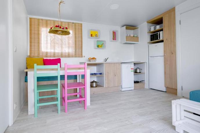 Imagen de la habitación del Camping Alannia Els Prats Resort. Foto 7
