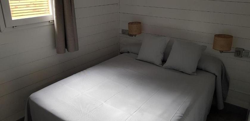 Imagen de la habitación del Camping Alannia Els Prats Resort. Foto 6