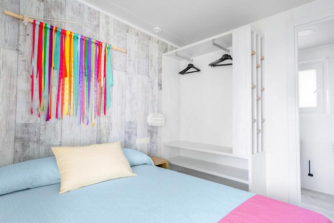 Imagen de la habitación del Camping Alannia Els Prats Resort. Foto 17