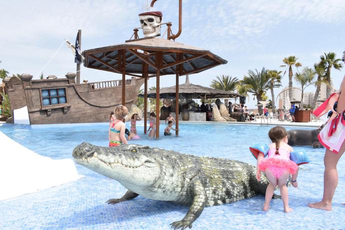 Imagen general del Camping Alannia Guardamar Resort. Foto 14