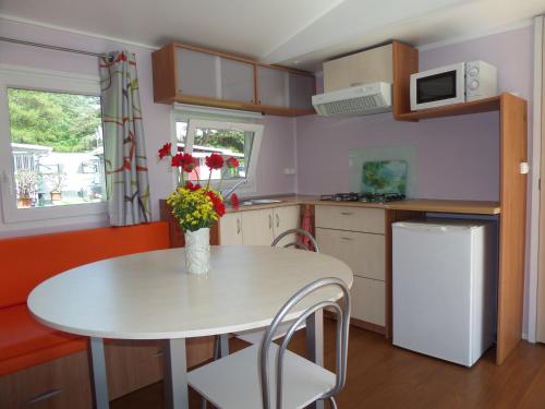 Imagen general del Camping Altogold Swiss Holidays At Manor Farm. Foto 2