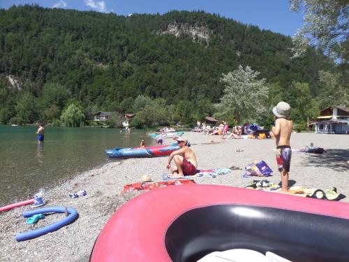 Imagen general del Camping Altogold Swiss Holidays At Manor Farm. Foto 7