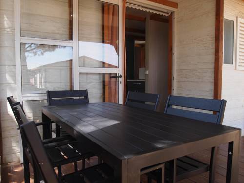 Imagen de la habitación del Camping Ametlla. Foto 2