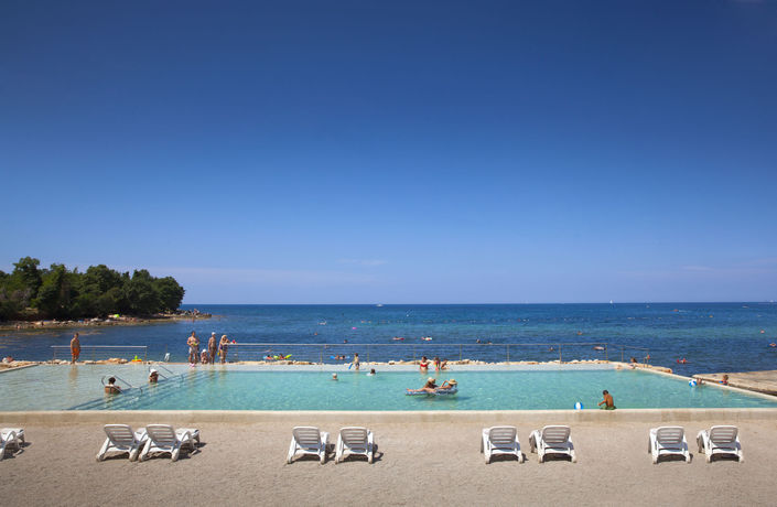 Imagen de la piscina del Camping Aminess Maravea Resort Mobile Homes. Foto 10