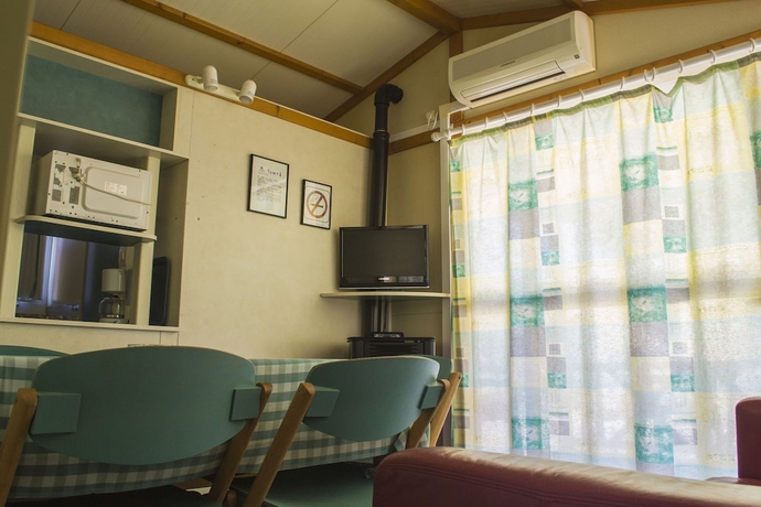 Imagen de la habitación del Camping Arena Blanca, Benidorm - Playa Levante. Foto 7