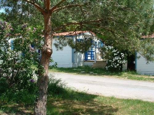 Imagen de la habitación del Camping Au Petit Port De L'houmeau - La Rochelle. Foto 4