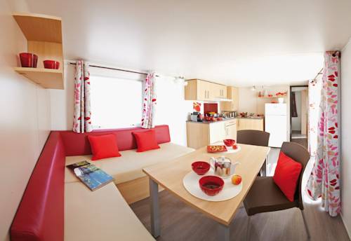 Imagen de la habitación del Camping Au Petit Port De L'houmeau - La Rochelle. Foto 6