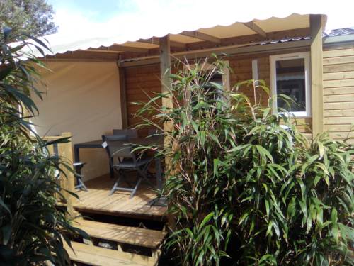 Imagen de la habitación del Camping Au Petit Port De L'houmeau - La Rochelle. Foto 10