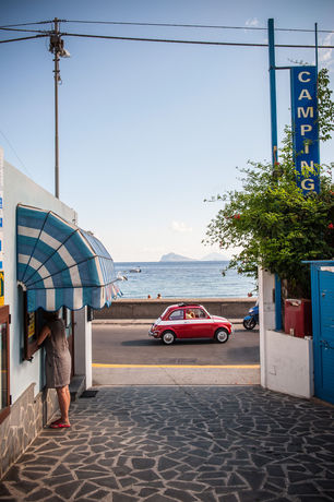 Imagen del bar/restaurante del Camping Baia Unci. Foto 7