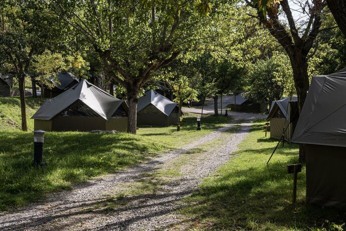 Imagen general del Camping Basecamps. Foto 46