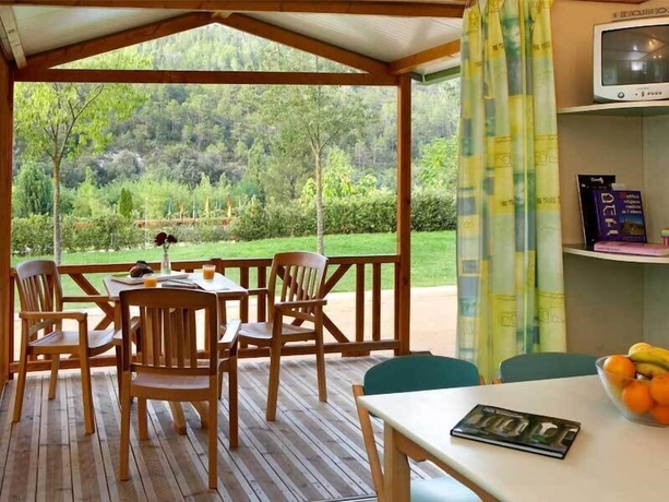 Imagen de la habitación del Camping Bassegoda Park Campsite. Foto 15