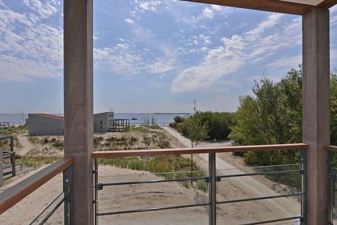 Imagen de la habitación del Camping Beach Resort Punt West. Foto 17