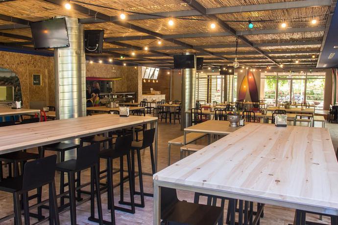 Imagen del bar/restaurante del Camping Bellsol. Foto 3