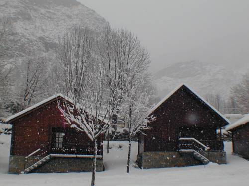 Imagen de los interiores del Camping Bungalows La Borda D'arnaldet. Foto 12