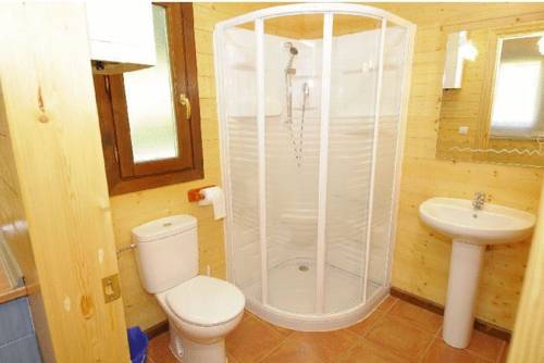 Imagen de la habitación del Camping Bungalows La Borda D'arnaldet. Foto 7