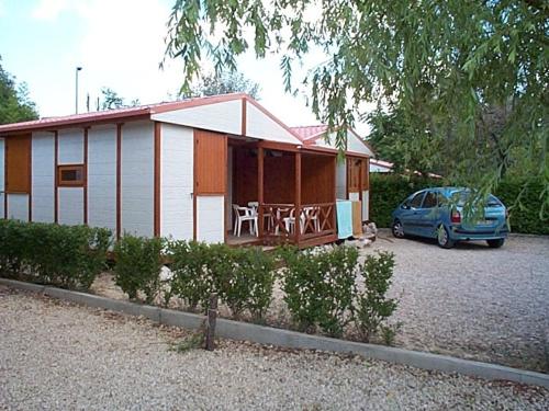 Imagen de los exteriores del Camping Bungalows Mariola. Foto 2
