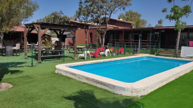 Imagen de la piscina del Camping Bungalows Park Albufera. Foto 14