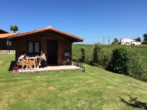 Imagen de la habitación del Camping Bungalows Playa De Oyambre. Foto 10