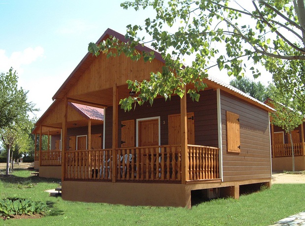 Imagen de los exteriores del Camping Bungalows y Mobil Homes Regio. Foto 15