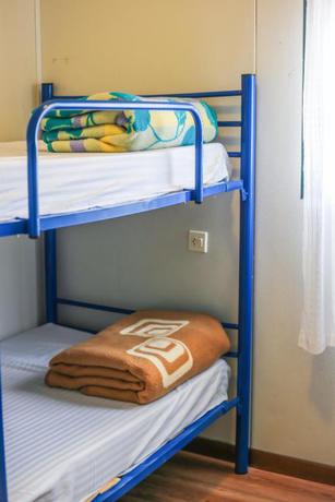 Imagen de la habitación del Camping CENTRO DE OCIO AL&Uacute;A Bungalows Camping Rafting Benamej&iacute;. Foto 11