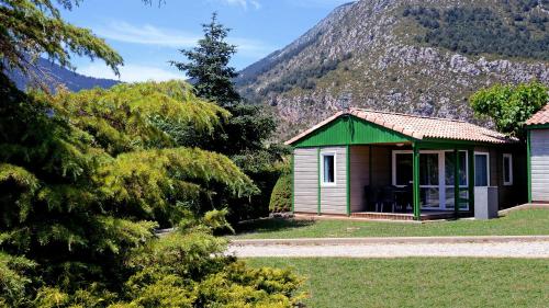 Imagen de la habitación del Camping Cad&iacute; Vacances & Spa. Foto 17