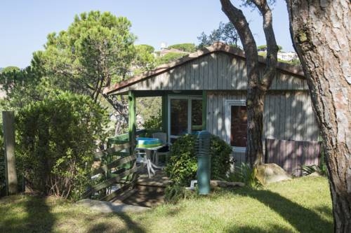 Imagen general del Camping C&agrave;mping Sant Pol - Parc De Bungalous. Foto 3