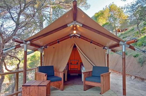 Imagen de la habitación del Camping Cala Pola. Foto 18
