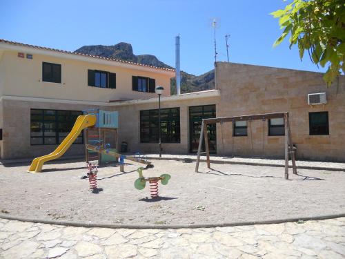 Imagen de los exteriores del Camping Camping Alberg Municipal Tivissa. Foto 4