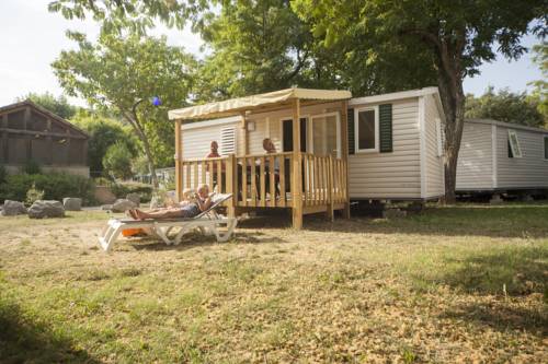 Imagen de la habitación del Camping Camping RCN La Bastide en Ard&egrave;che. Foto 3