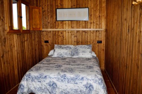 Imagen de la habitación del Camping Carlos III, La Carlota. Foto 5