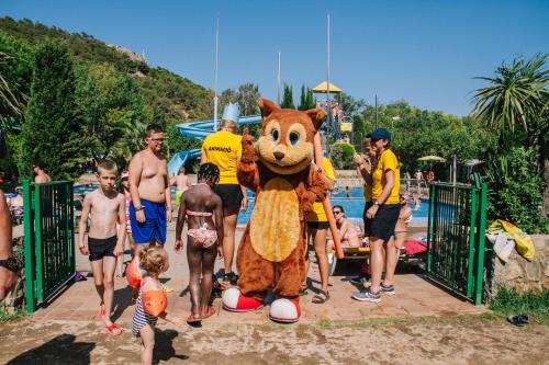 Imagen general del Camping Castell Montgri - Mobile Homes by Lifestyle Holidays. Foto 3