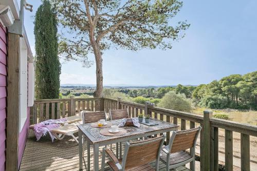 Imagen de la habitación del Camping Castell Montgr&iacute;. Foto 20