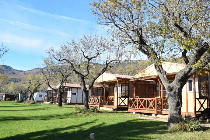 Imagen de los interiores del Camping Castillo De Loarre. Foto 11