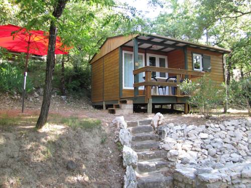 Imagen de la habitación del Camping Chalets Les Ch&ecirc;nes Verts. Foto 12