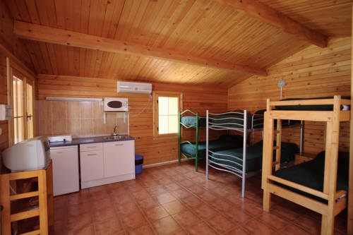 Imagen de la habitación del Camping Complejo Tur&iacute;stico Cabopino. Foto 14