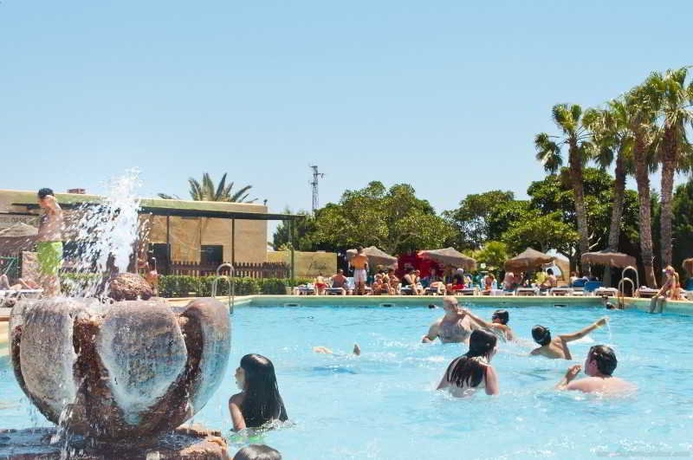 Imagen general del Camping Complejo Turístico Los Escullos. Foto 4