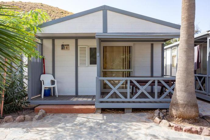 Imagen de los exteriores del Camping Complejo Tur&iacute;stico Los Escullos. Foto 8
