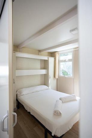 Imagen de la habitación del Camping Complejo Tur&iacute;stico Los Escullos. Foto 4