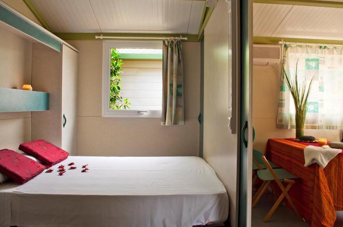 Imagen de la habitación del Camping Complejo Tur&iacute;stico Los Escullos. Foto 5
