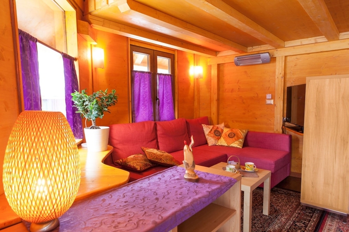 Imagen de la habitación del Camping Dalailama Village. Foto 16