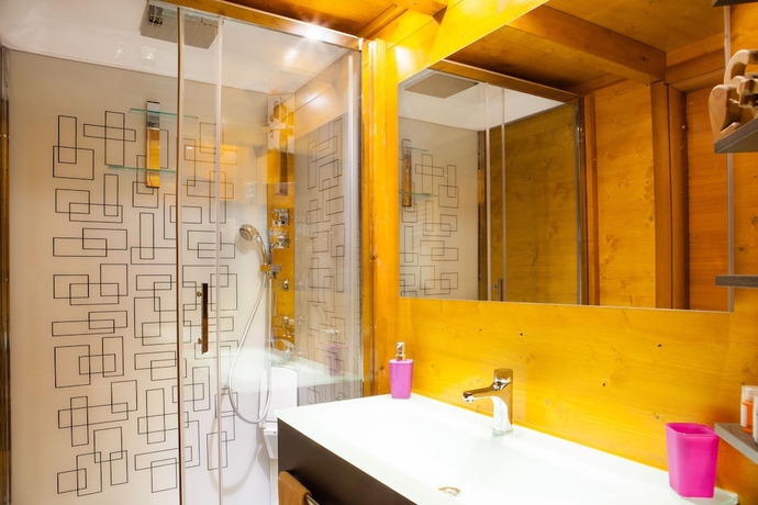 Imagen de la habitación del Camping Dalailama Village. Foto 18