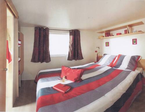 Imagen de la habitación del Camping De L'abbatiale. Foto 13