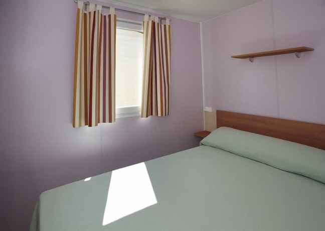 Imagen de la habitación del Camping De Zaragoza. Foto 3