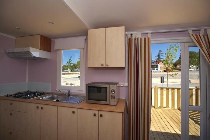 Imagen general del Camping De Zaragoza. Foto 9